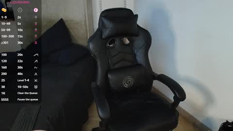 Snapshot of colombianmuscle8 chatting on 09-13-25, 10:20 colombianmuscle8 online show from 09-13-25, 10:20