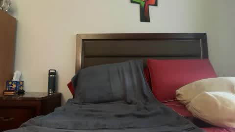 colombianstud94 online show from 03-17-26, 12:19