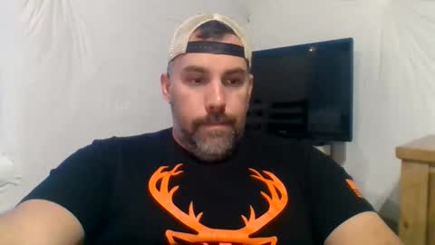 Just me online show from 11-19-25, 03:56