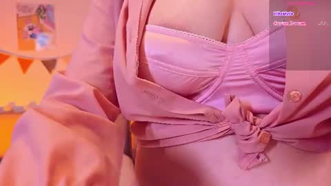 Snapshot of come_in_bed chatting on 07-22-26, 02:42 Audrey online show from 07-22-26, 02:42