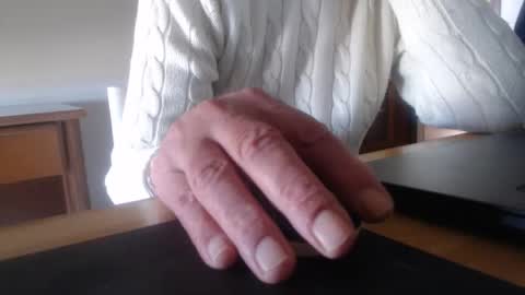 comemivuoi2 online show from 04-04-26, 01:19