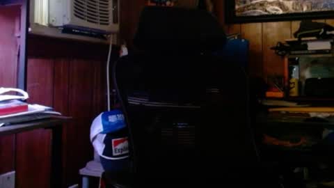Snapshot of comic_king27 chatting on 07-05-26, 11:39 Nelson or ComicKing and sometime Peachy143 online show from 07-05-26, 11:39