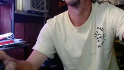 Snapshot of comic_king27 chatting on 07-12-26, 11:56 Nelson or ComicKing and sometime Peachy143 online show from 07-12-26, 11:56