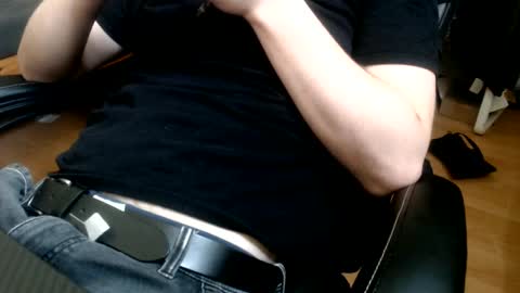 Snapshot of commanderchip chatting on 02-25-25, 03:49 commanderchip online show from 02-25-25, 03:49