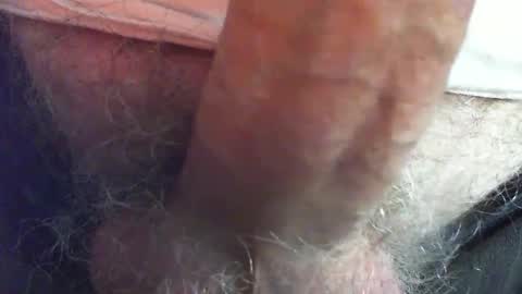 Snapshot of comox1961 chatting on 12-22-24, 01:23 comox online show from 12-22-24, 01:23