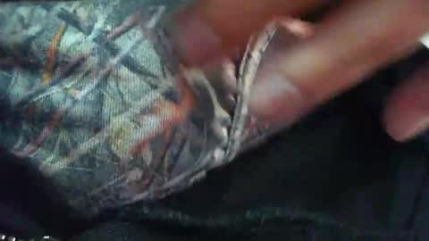 Snapshot of comox1961 chatting on 11-04-25, 06:23 comox online show from 11-04-25, 06:23