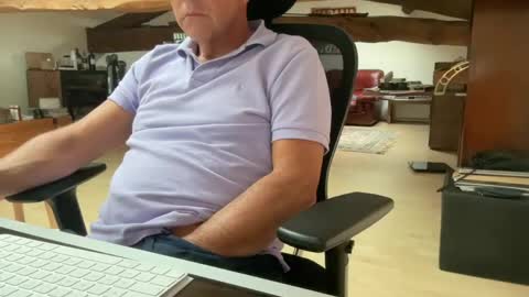 Snapshot of compay69 chatting on 06-02-26, 07:54 compay69 online show from 06-02-26, 07:54