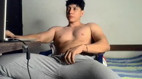 Snapshot of conde2710 chatting on 06-09-26, 09:21 ELCONDE online show from 06-09-26, 09:21