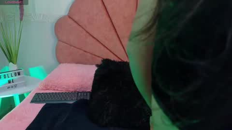 Snapshot of conejita_420_ chatting on 09-13-25, 09:03 conejita_420_ online show from 09-13-25, 09:03