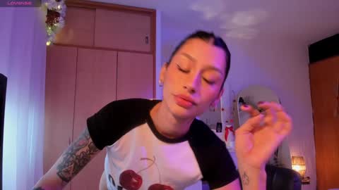 Snapshot of connie_deep chatting on 12-27-24, 01:18 connie online show from 12-27-24, 01:18