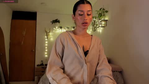 Snapshot of connie_deep chatting on 01-13-25, 10:47 connie online show from 01-13-25, 10:47