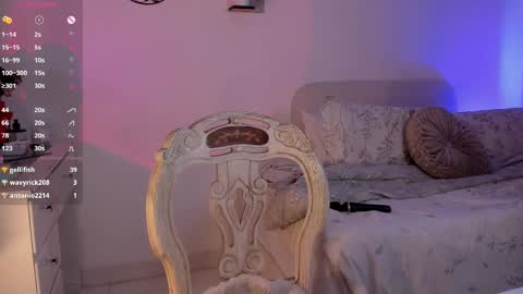 Snapshot of connie_deep chatting on 03-04-25, 01:59 connie online show from 03-04-25, 01:59