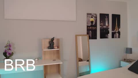 Connie online show from 12-21-24, 01:47