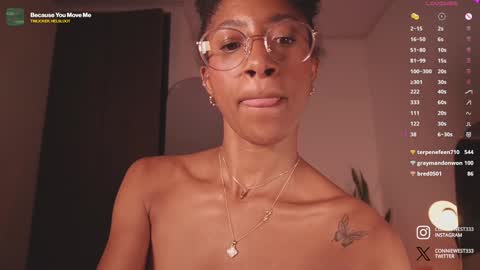 Snapshot of connie_west0 chatting on 01-21-25, 12:25   independent model online show from 01-21-25, 12:25