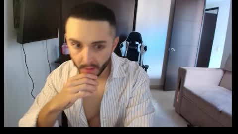 conradgrayson78 leonandresough online show from 11-09-25, 09:13