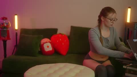 MR. MAESTRK  Friends online show from 09-18-25, 01:18