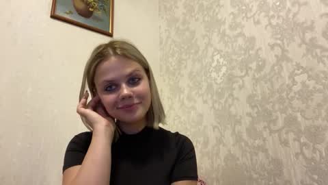 Snapshot of constancecovil chatting on 03-02-26, 01:18 Viktorina online show from 03-02-26, 01:18