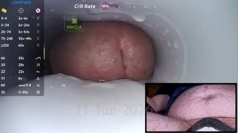 Snapshot of controlmytoys chatting on 06-11-26, 06:28 Control online show from 06-11-26, 06:28