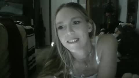 Snapshot of cookie_j22 chatting on 12-03-24, 08:06 Jaiscookie cum play with me online show from 12-03-24, 08:06