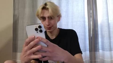 Snapshot of cookie_sex chatting on 11-05-25, 02:55 cookie_sex online show from 11-05-25, 02:55