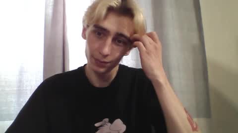 Snapshot of cookie_sex chatting on 11-12-25, 01:50 cookie_sex online show from 11-12-25, 01:50