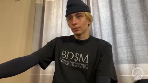 Snapshot of cookie_sex chatting on 12-05-25, 01:58 cookie_sex online show from 12-05-25, 01:58