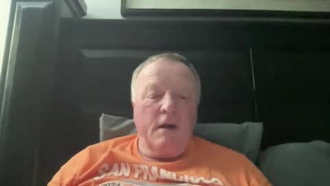 Snapshot of cookoosnest chatting on 12-26-24, 05:04 cookoosnest online show from 12-26-24, 05:04