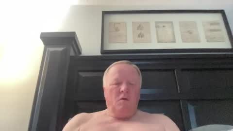 Snapshot of cookoosnest chatting on 12-31-24, 03:20 cookoosnest online show from 12-31-24, 03:20