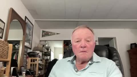 Snapshot of cookoosnest chatting on 02-15-25, 05:28 cookoosnest online show from 02-15-25, 05:28