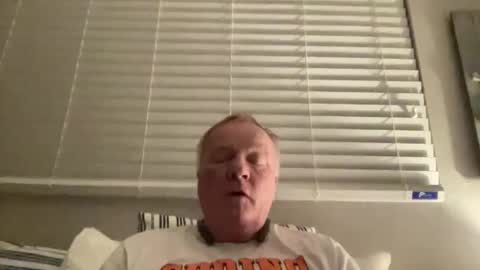 Snapshot of cookoosnest chatting on 03-01-25, 12:56 cookoosnest online show from 03-01-25, 12:56