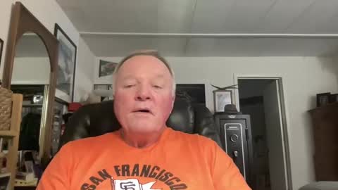 Snapshot of cookoosnest chatting on 03-11-25, 03:59 cookoosnest online show from 03-11-25, 03:59