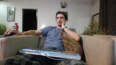 Cool2Buddies online show from 04-24-26, 03:03