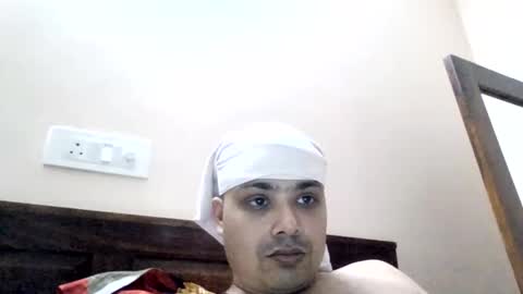 Cool Breeze09 online show from 04-16-26, 11:33