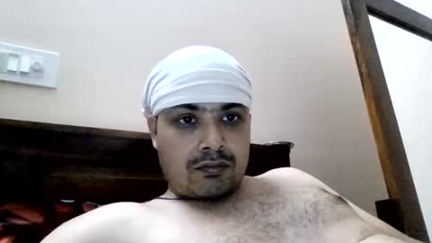 Cool Breeze09 online show from 05-19-26, 07:26