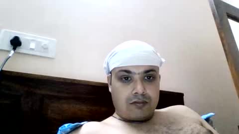 Cool Breeze09 online show from 05-26-26, 10:33