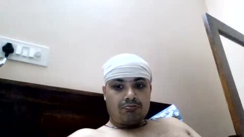 Snapshot of cool_breeze09 chatting on 07-18-26, 07:23 Cool Breeze09 online show from 07-18-26, 07:23