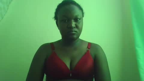 Snapshot of coolgirl001 chatting on 03-11-25, 08:41 coolgirl001 online show from 03-11-25, 08:41