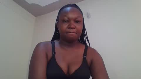 Snapshot of coolgirl001 chatting on 10-15-25, 07:52 coolgirl001 online show from 10-15-25, 07:52