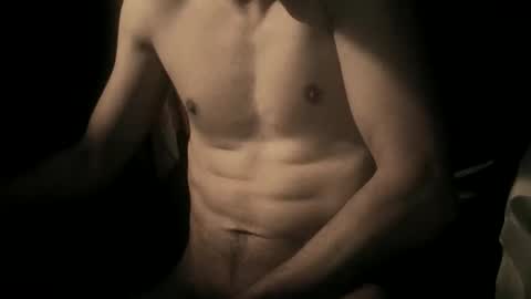 Snapshot of coolmementox chatting on 04-27-26, 04:27 ChoveEnArrakis online show from 04-27-26, 04:27