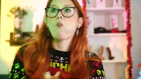 Ginger The Cringer online show from 12-18-24, 08:42