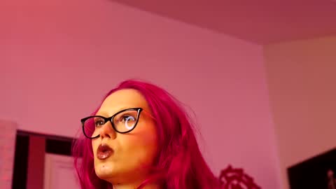 Ginger The Cringer online show from 04-14-26, 07:36