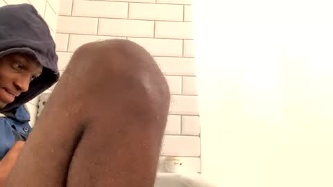 Snapshot of coolvibes69 chatting on 10-28-25, 03:14 coolvibes69 online show from 10-28-25, 03:14