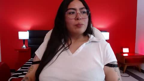 Cora online show from 04-16-26, 11:22