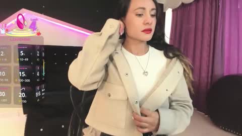 Snapshot of coral_gibson chatting on 12-04-25, 12:47 Coral online show from 12-04-25, 12:47