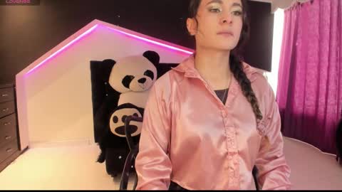 Snapshot of coral_gibson chatting on 12-14-25, 01:27 Coral online show from 12-14-25, 01:27