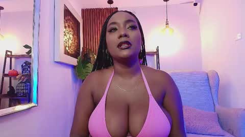 Snapshot of coral_lise chatting on 10-20-25, 11:32 Coral online show from 10-20-25, 11:32