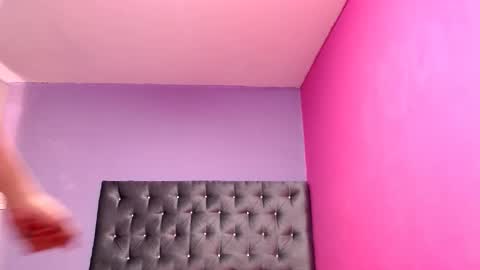 Snapshot of coral_whore18 chatting on 02-28-26, 06:31 Coral online show from 02-28-26, 06:31