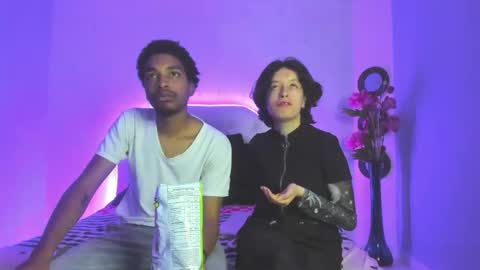 Snapshot of coralandocean chatting on 01-06-26, 05:49 Coral and Ocean online show from 01-06-26, 05:49