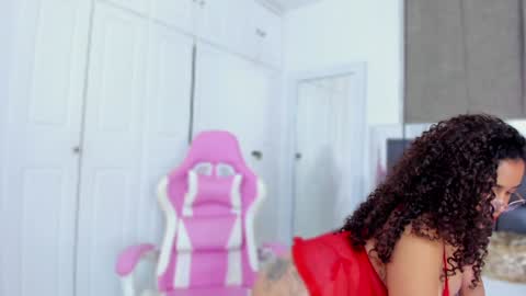 Snapshot of coralharmon chatting on 01-14-25, 05:12 coralharmon online show from 01-14-25, 05:12