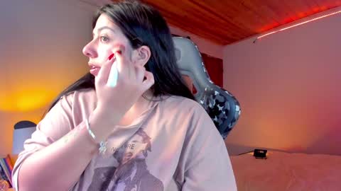 Snapshot of coraline_latin chatting on 12-27-24, 09:54 Coraline online show from 12-27-24, 09:54